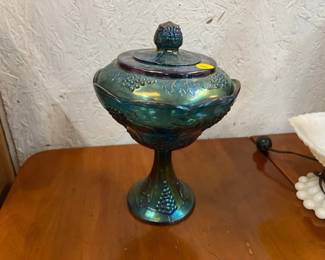 carnival dish with lid