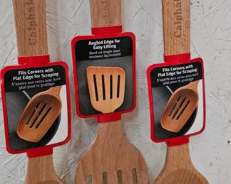 WOODEN SLOTTED SPOONS