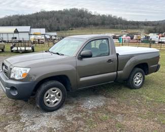 2011 Toyota Tacoma Truck