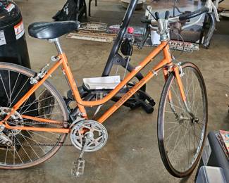 TEN SPEED BICYCLE