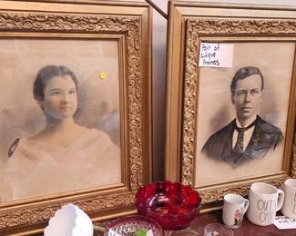 VINTAGE PICTURE FRAMES