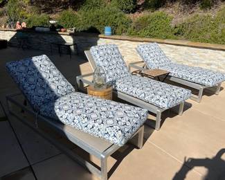 Pool Loungers