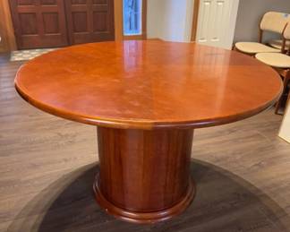 104 ElegantCherryVeneerConferenceStyleDiningTable