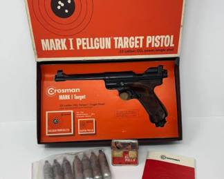 45 VintageCrosmanMarkI22CalCO2PelletPistolBoxedwAccessories