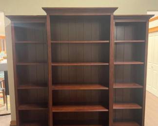 33 LargeVersatile3PieceSolidWoodWallUnitClassicStyle