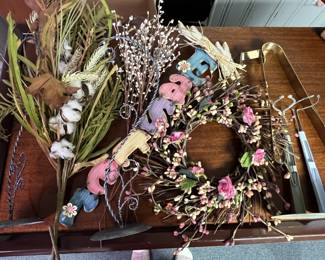 Lot 237 | Easter Floral Sprays, Ornament Hangers, etc