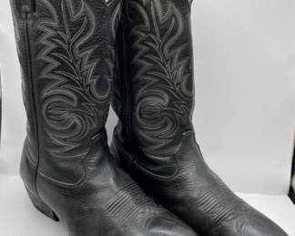 Lot 253 | Mens Ostrich Leather Cowboy Boots