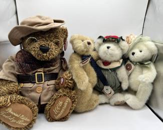 Lot 209 | Big Back Boyds Bear & Buddies Teddy Bears