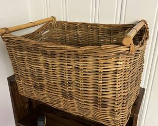 Lot 148 | Blanket Basket w Handles