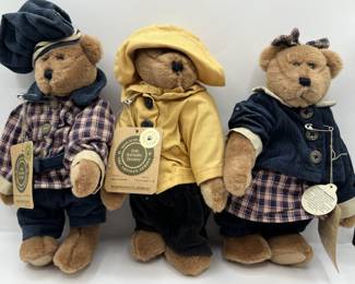 Lot 214 | Jody Battaglia Boyds Bears Teddy Bear Collection