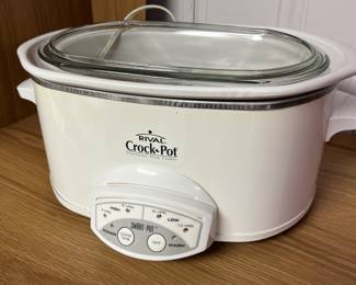 Lot 102 | Rival Crockpot Slow Cooker