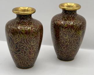 Lot 20 | Pair of Chrysanthemum Cloisonné Vases Vase
