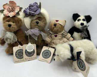 Lot 211 | Boyds Bears Archive Collection Teddy Bears Bear