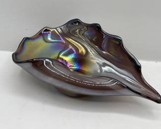 Lot 167 | Iridescent Art Glass Purple Shell Bowl