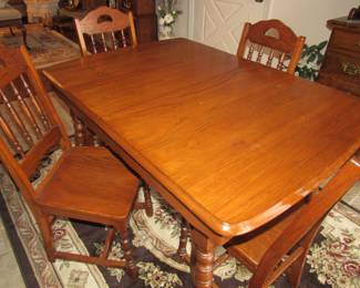 Kitchen table with 4 chairs