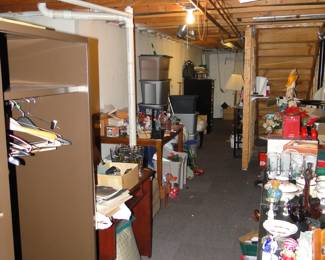Like we said, every inch of this Estate Sale is packed