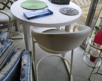 Tall table and chair set