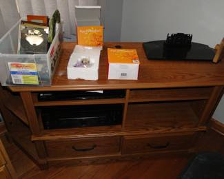 Wood corner TV stand