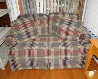 Plaid, and comfortable.  In great condition.  This would be the perfect addition to anyone's home.  From a clean and smoke free home