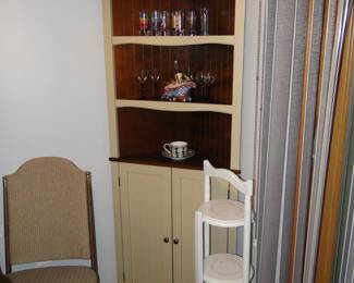 Nice corner cabinet to show off your collectibles, and store items as well