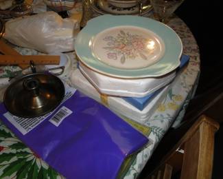Plates and what nots too