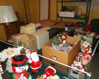 Lots of great Christmas items too