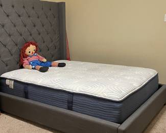 Queen Size Bed, Vintage Raggedy Andy
