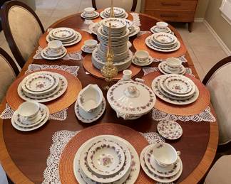Duncan Phife Dining Table with Six Chairs and Two Leafs with Custom Made Pads, Wentworth China