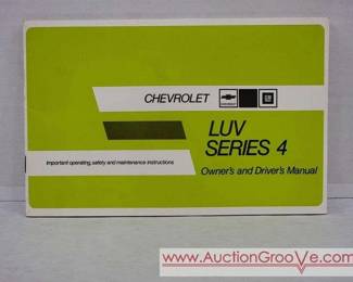 1974 Chevrolet LUV Series 4 Owners and Drivers Manual