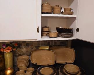 Franciscan Pottery - Discovery Tahiti - Mid-Century Modern design from 1960s