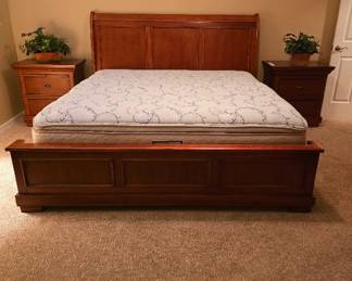 Haverty's King Sleigh Bed with Sealy Mattress