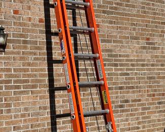24 ft fiberglass extension ladder
