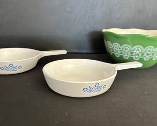 Corning ware and Pioneer woman