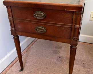 Federal style side table