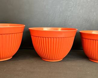 Melamine nesting bowls