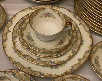 Noritake Fine ChinaCarmela