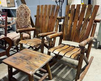 Rocking Chairs and Table Orlando Estate Auction