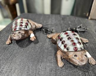 Frog Lights Orlando Estate Auction