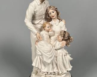 Giuseppe Armani Figurine, La Famiglia At Home, Made In Italy, New In Box