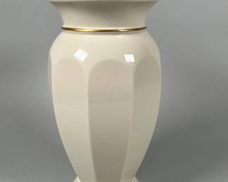 Lenox Aurelia Vase In Box