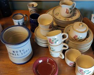 42 Piece Set Floral Made In Japan Plates And Cups Additional Mugs And Plates 