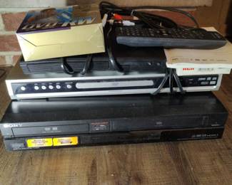 Lot Of 3 Media Players Samsung Bluray Magnavox DVD And Sony VHS DVD Player 