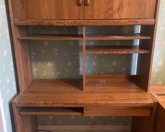 Vintage Wood Veneer Desk Side Table  Faux Leather Desk Chair 