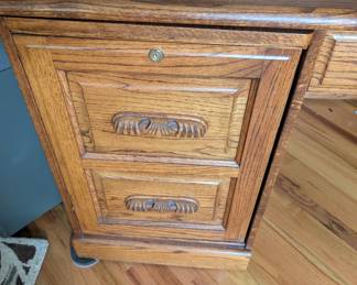 Winners Only Inc Roll top desk