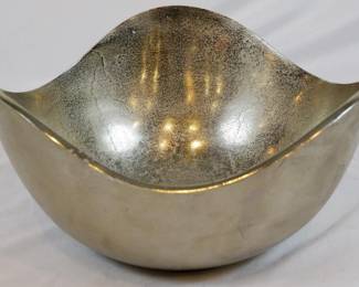 960 - Decorative Bowl 6x10x10