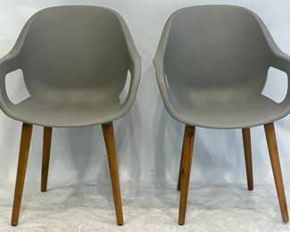 1218 - Pair UMA Shell Chairs 34x23x23