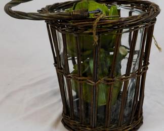 952 - Decorative Item 10"