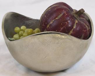 857 - Decorative Bowl with Fruit 4x7"
