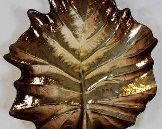 1003 - Leaf Tray 16x14