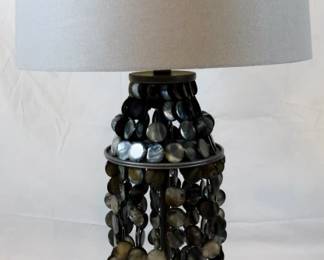 578 - Lamp - 33" Tall You are buying a used as-is electric/electronic item. We do not guarantee all components are present, and if it is not expressly stated, it is untested.